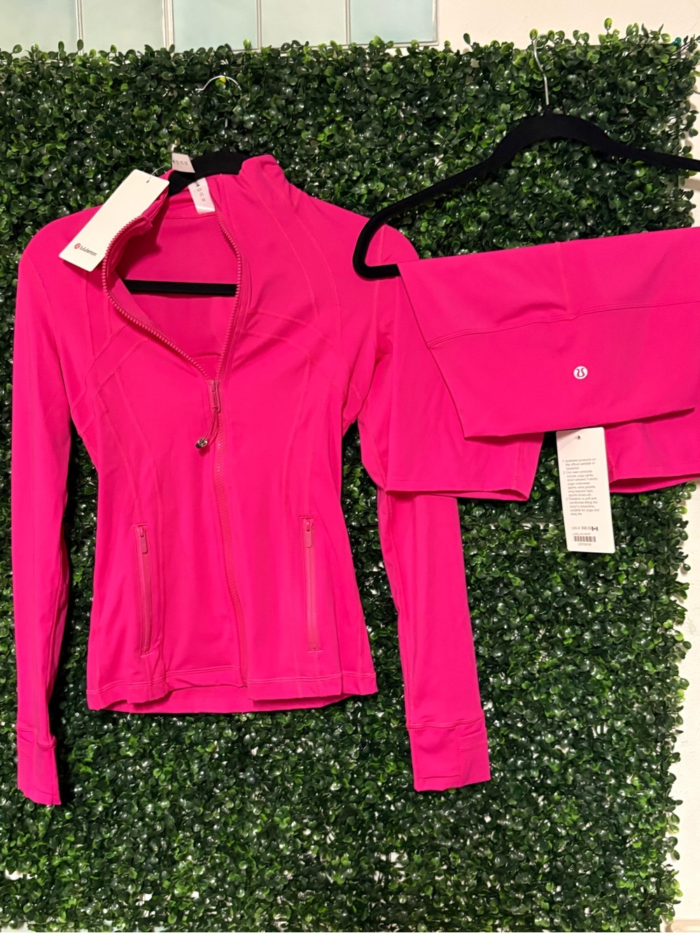 lululemon athletica Bright Pink Zip-Front Athletic sets size 4 color Fuchsia